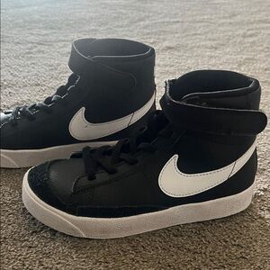 Nike Black and White Mid-Top Sneakers with Velcro Strap